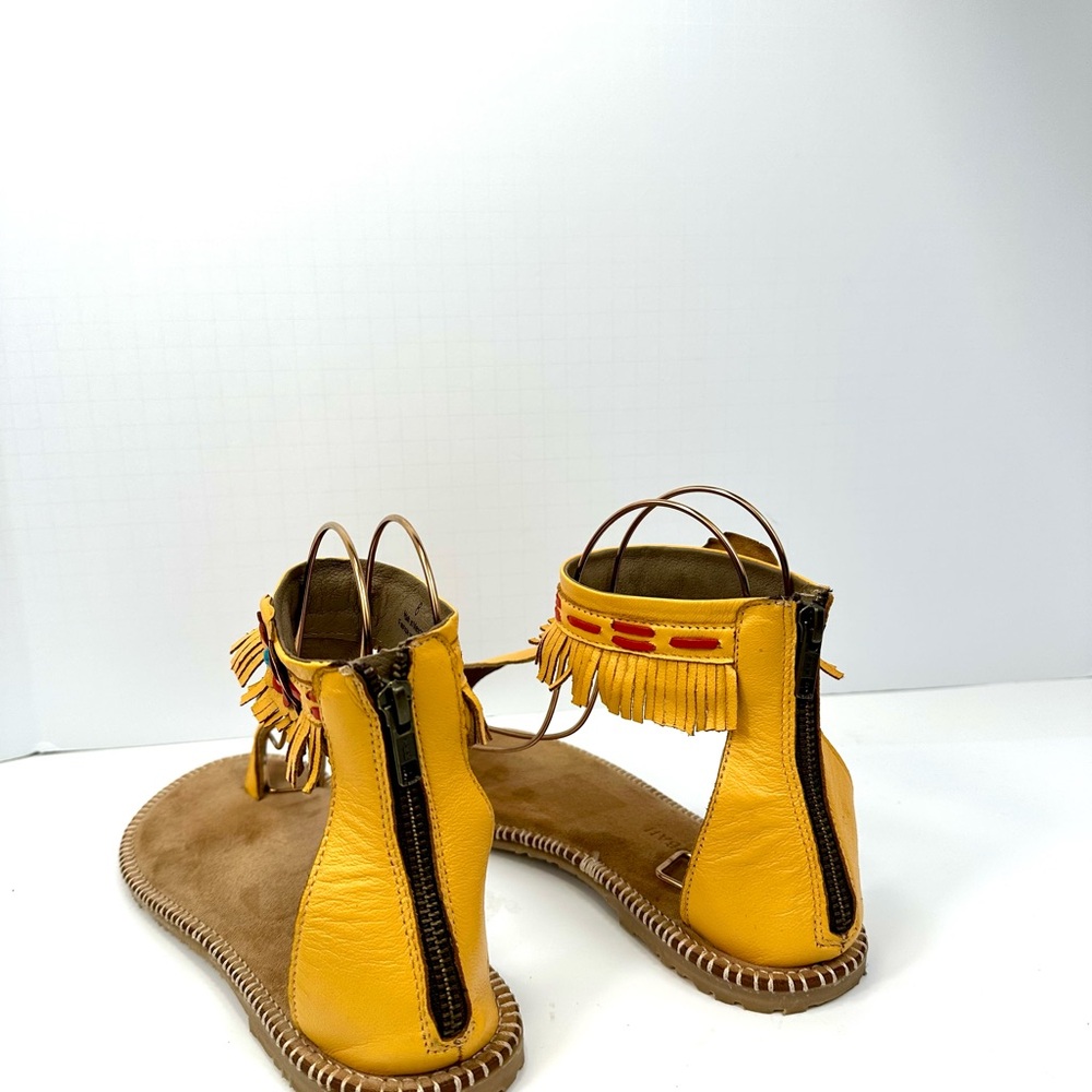 Manitobah - Women's Wasaga Ankle Sandals - Picture 3 of 13